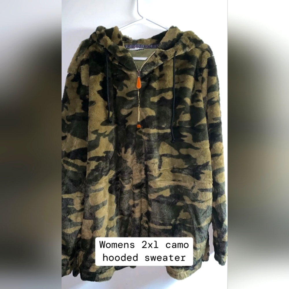 Katydid Camo Hoodie